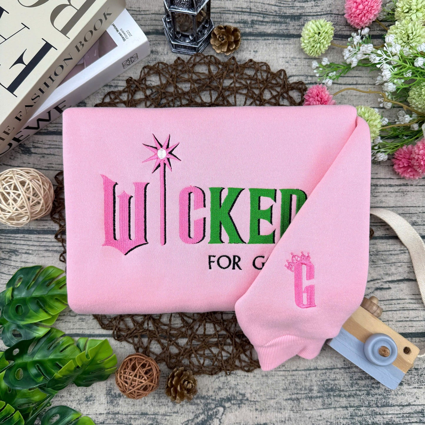 Fifaytech™ Glinda&Elphaba Embroidered Sweatshirts set