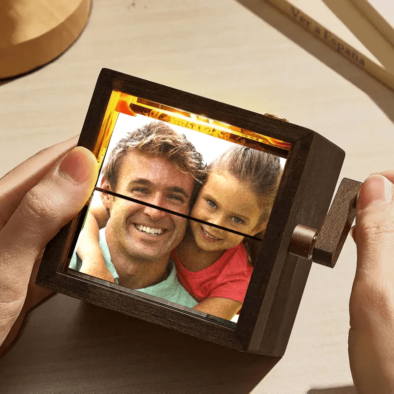Fifaytech™ Hand Crank Flipbook Box for Dad