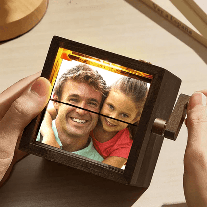Fifaytech™ Hand Crank Flipbook Box for Dad