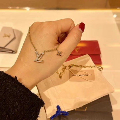 Fifaytech™ LOUIS VUITTON Iconic Bracelet