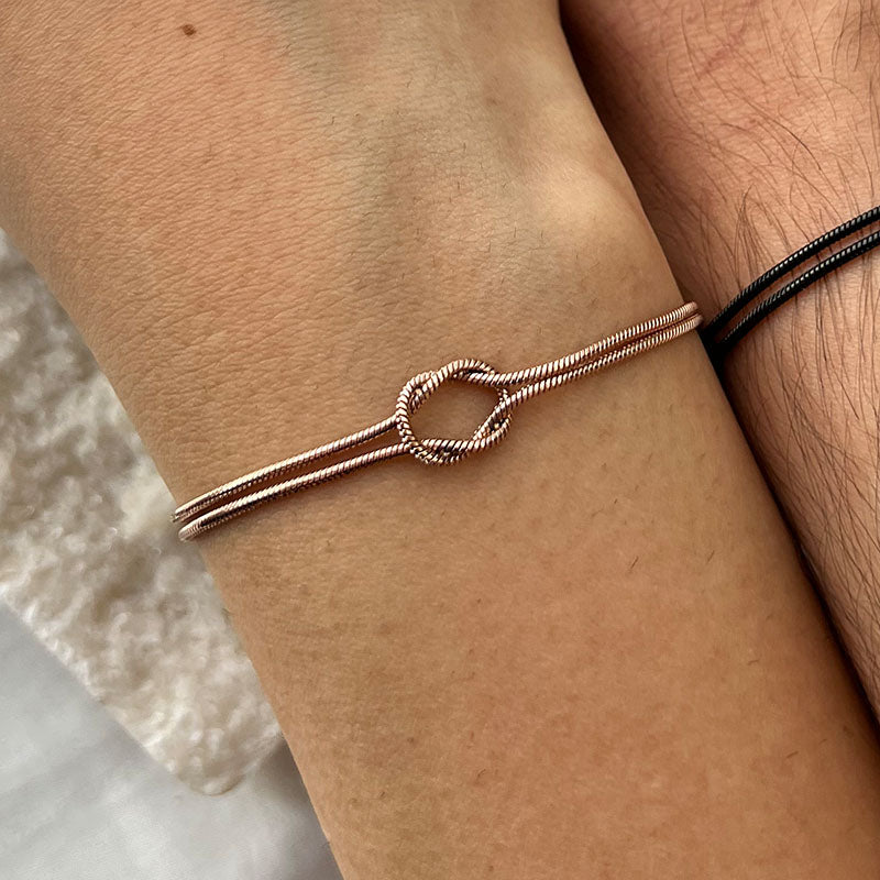 Fifaytech™ Love Knot Couple Bracelet