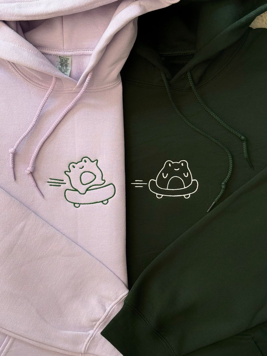 Matching Skater Frogs Embroidery Set for couples & besties