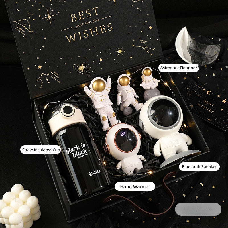 Fifaytech™ Astronaut Figurine - Valentine's Day Gift Package