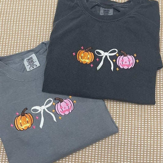 Fifaytech™ pumpkin with bow embroidered Sweatshirt