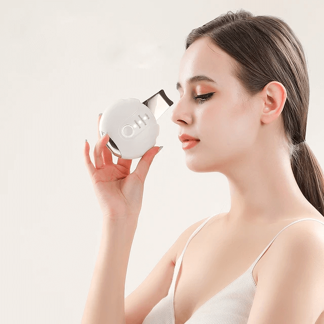 Fifaytech™ ultrasonic facial scrubber