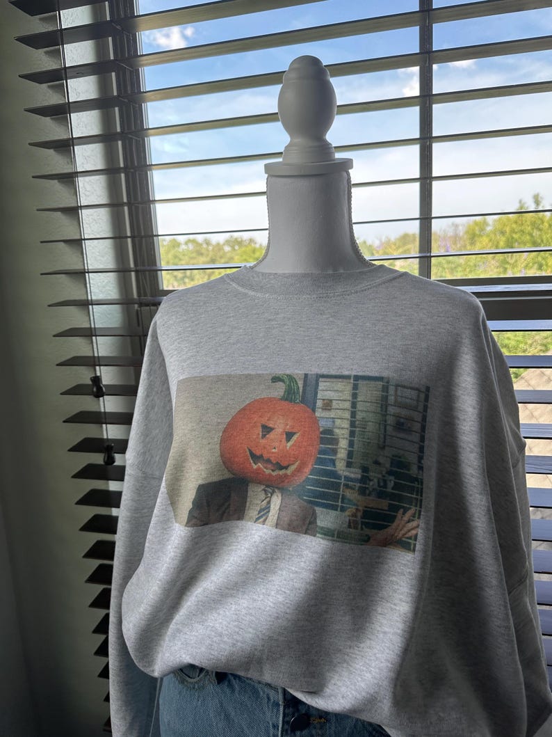 Fifaytech™ Halloween Funny Pumpkin Head Dwight Sweatshirt